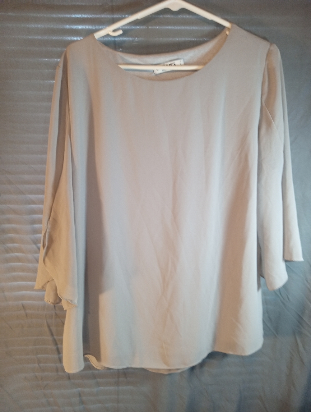 Grace Karin Women's Light Gray Blouse - Elegant Round Neck Top